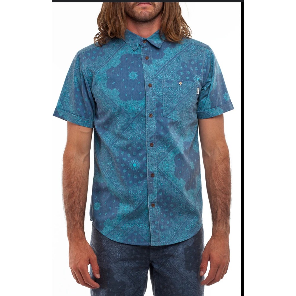 Rhythm Mens Blue Bandana Print Short‎ Sleeve Button Down Shirt Size Large